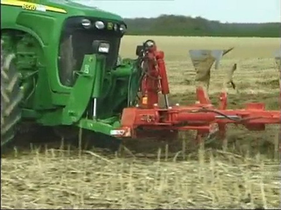 DYNACONTOUR sur tracteur JOHN DEERE, materiel agricol