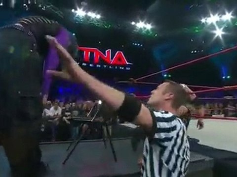 TNA Sacrifice 2010 Jeff Hardy vs. Mr Anderson [HQ]