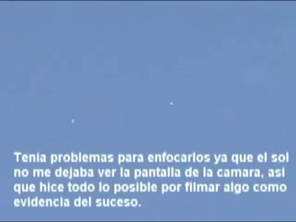 Daytime UFOs Orbs over Acapulco, Mexico - 31 January 2010