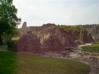 L'abbaye de Vauclair sur la via Francigena