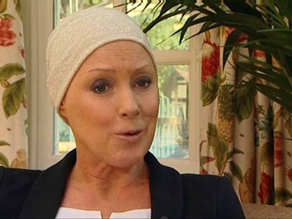 Corrie's Sally tells of real-life cancer battle