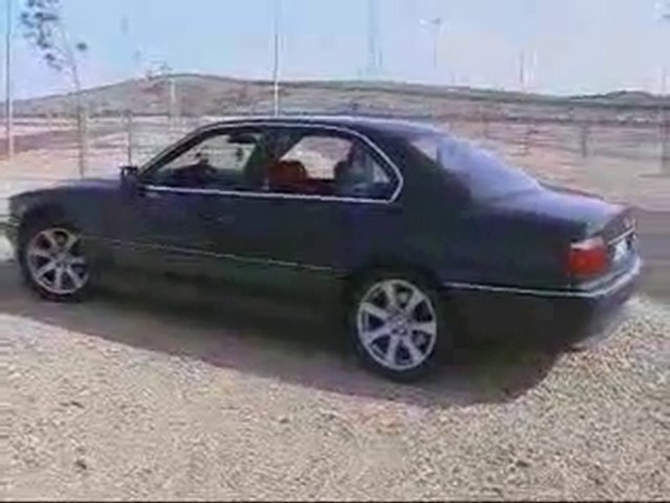 BMW 730i E38 Blank & Jones-Flying to the Moon