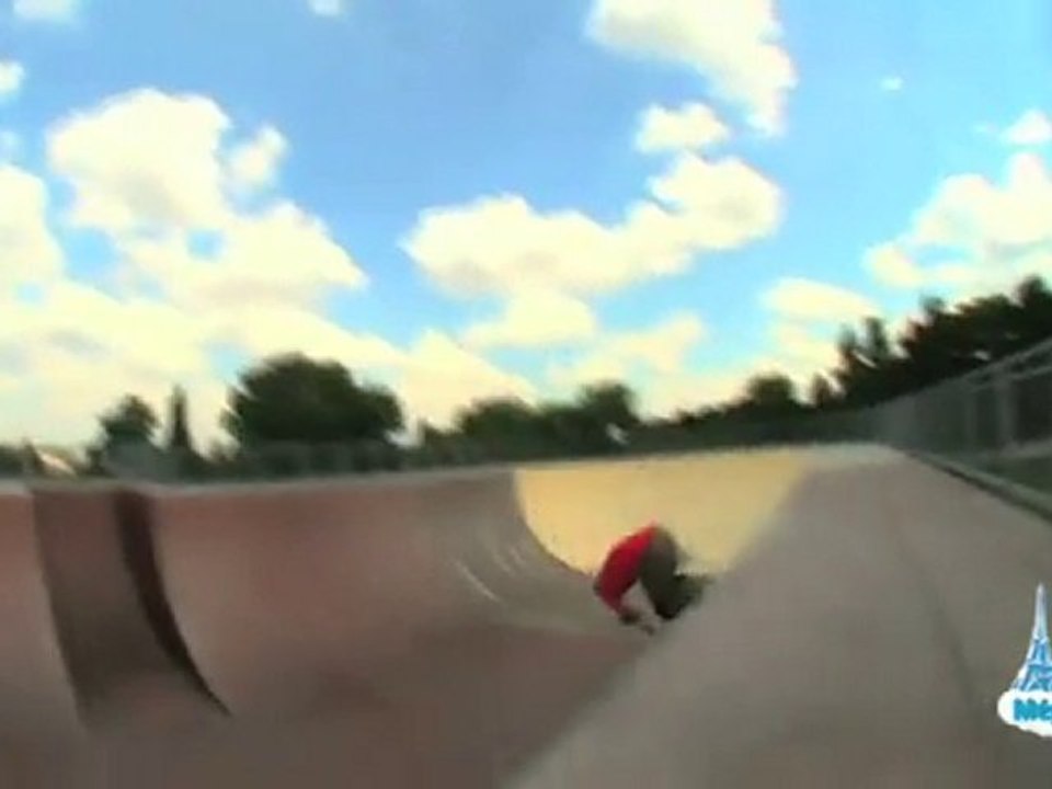 M6 Mobile Mega Jump - Interview avec les parents de Taïg