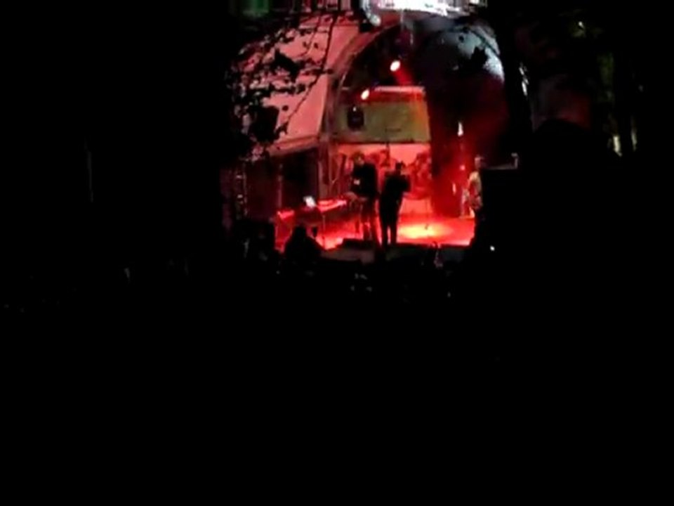 Frittenbude - Raven gegen Deutschland (live @ NO STRESS)