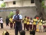 Aider Haïti : Ronde et chants d'enfants en Haïti