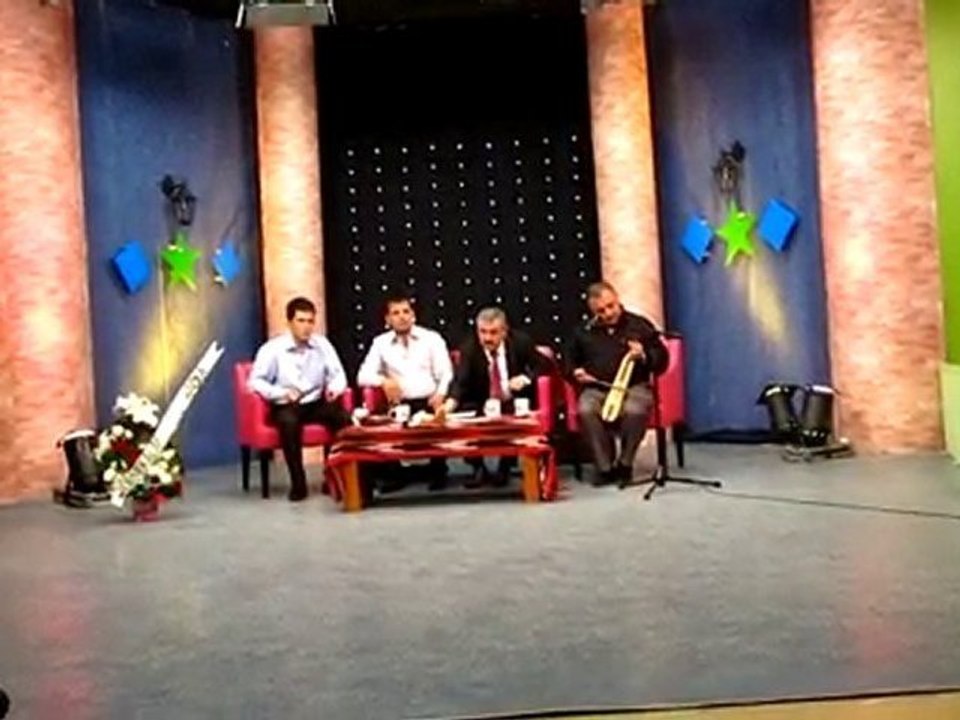 ADNANDAN  AYŞEM