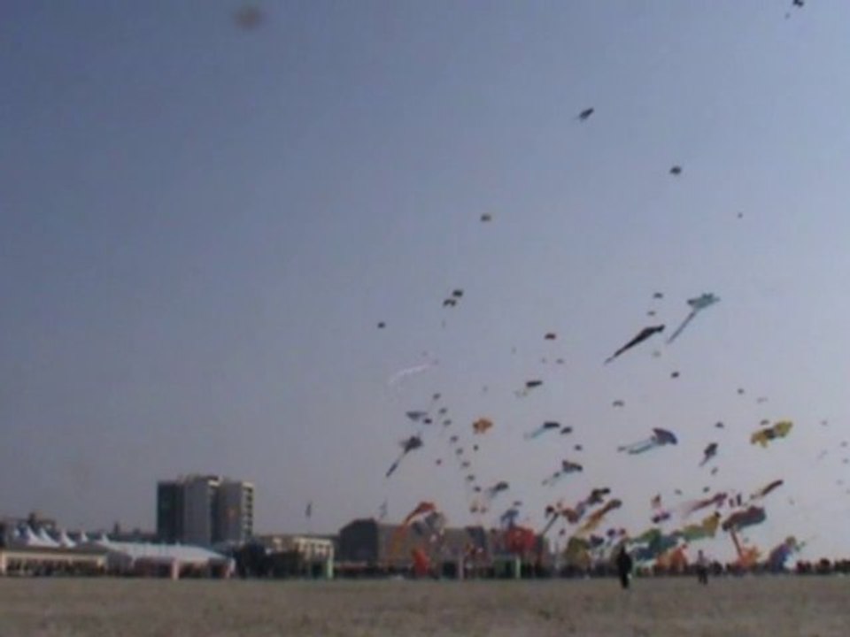 Démonstration de Freestyle aux 24émes RICV de Berck 2010