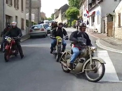 rallye vieilles motos près de Chartres
