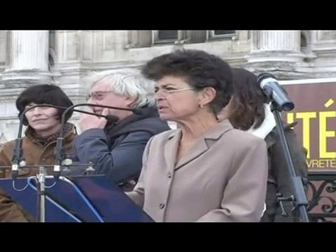 Acto de apoyo a las Damas de Blanco en París