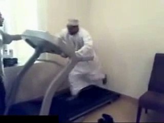 Funny Guy On His Treadmill