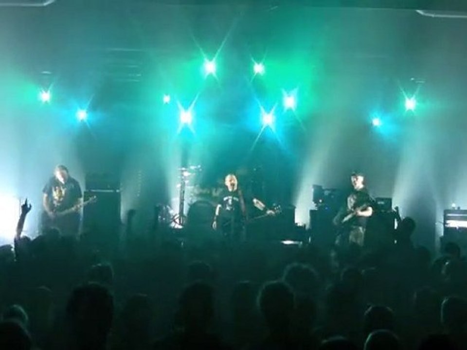 "désobéir" de tagada jones