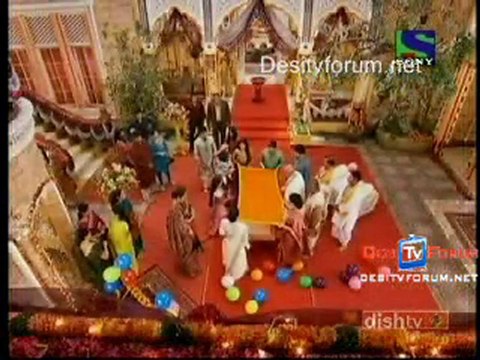 Godh Bharaai -19th May 2010 Video Watch Online 19th May Pt5