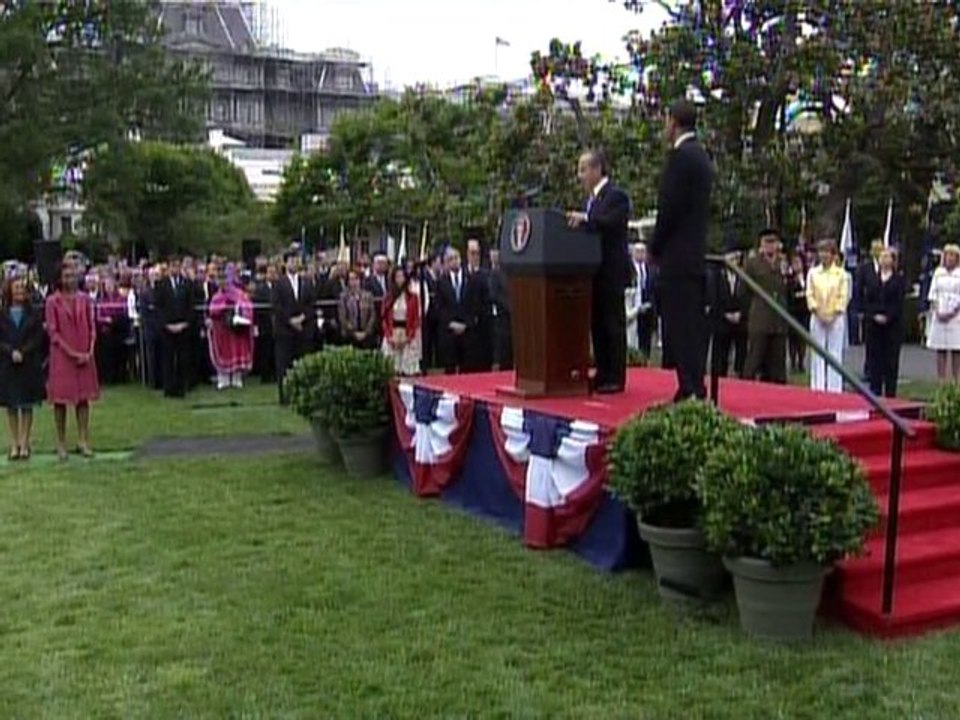 Calderon fires up immigration row in US visit