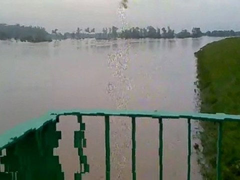 Poziom kanału Ulga opada - 19 maja 2010 godz. 20:30