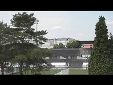 Destruction de la Barre 220 à la Duchère