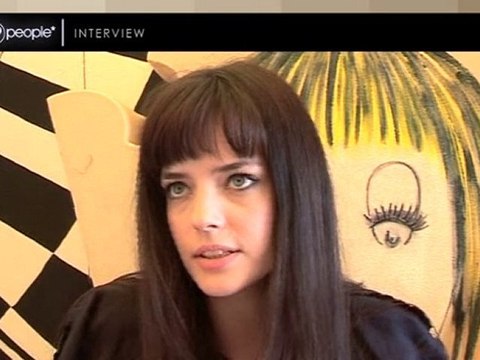 Roxane Mesquida parle de Kaboom / ITW Exclu !
