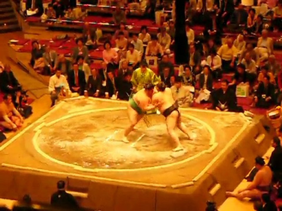Sumo - tournoi de Tokyo (mai 2010) 1