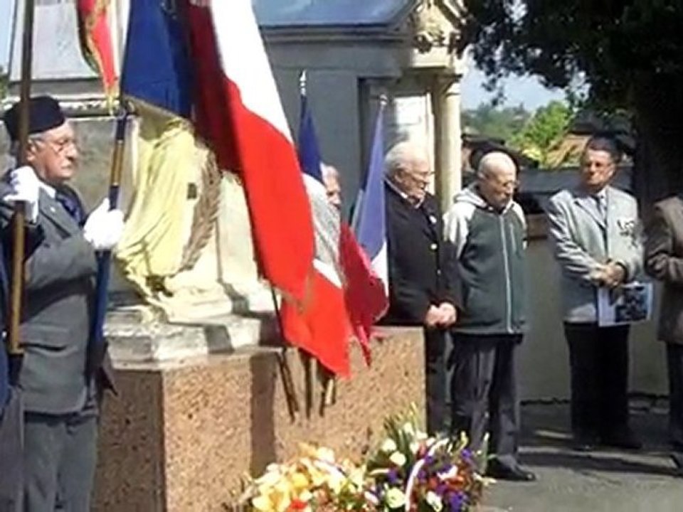 Cérémonie du 8 mai 2010