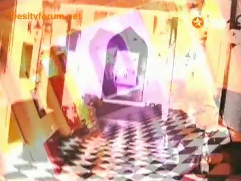 Jaane Pehchaane Se Ye Ajnabi - 20th May 2010 p1