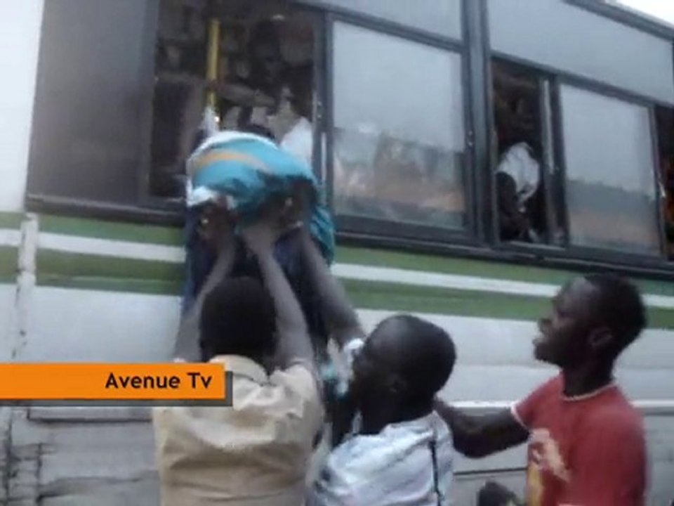 En bus par tous les moyens