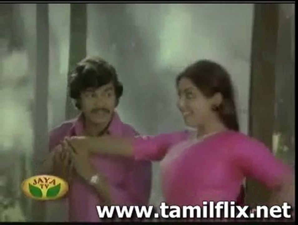 Aval Oru Menagai En Abhimana