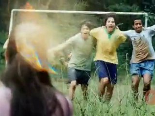 Luana Santandrea - Comercial Renner para o Dia das mães.