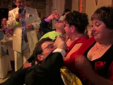 сосание из бутылочки 160410