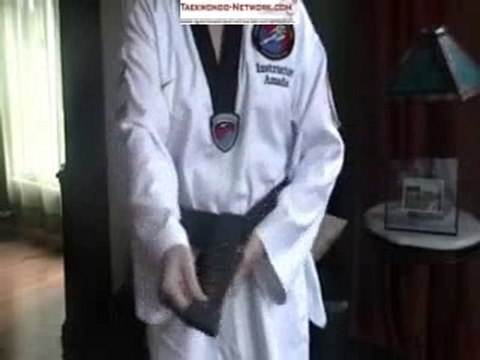 Taekwondo Belt System Learn to Tie Black Belt Martial Arts