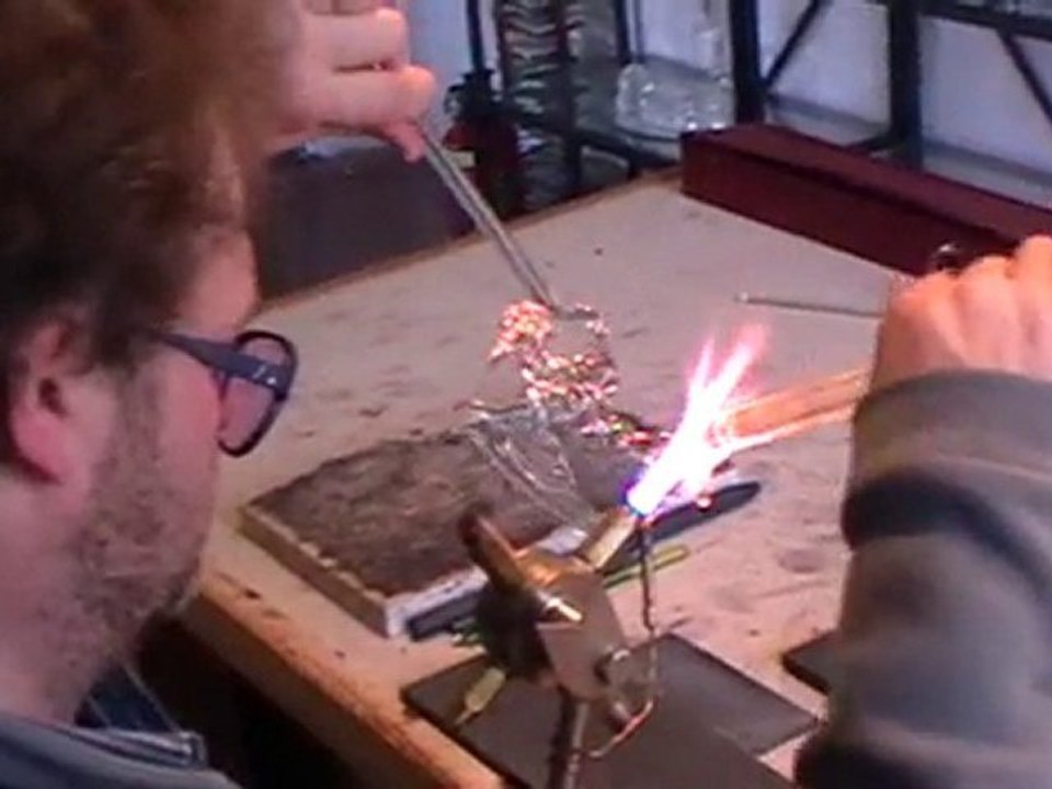 Eddie LEGUS, maître verrier.meilleur ouvrier de france