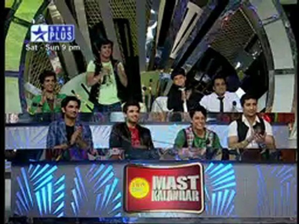 Rashmi falls ill, Arshad compliments Angad's performance & R