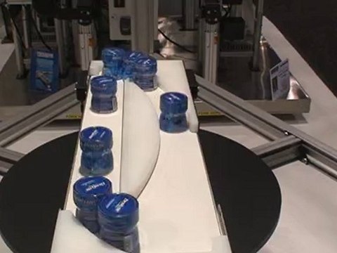 Recirculating parts on two belt conveyors