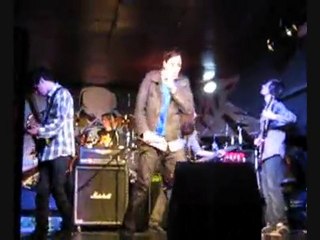 E.T.S - singer ( My old band )  Live . Peniche Igel Rock .