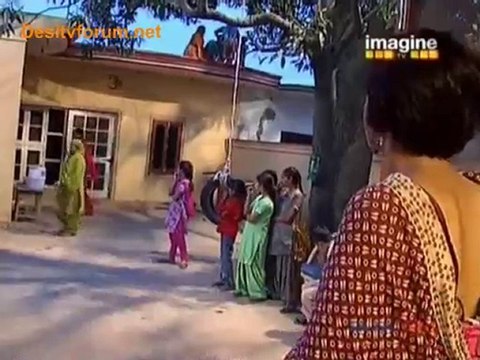 Desi Girls - 21st May 2010 - pt4