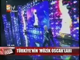 Kral müzik ödülleri ve Tarkan