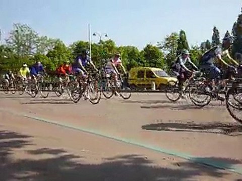 Peloton dans le bois de Vincennes