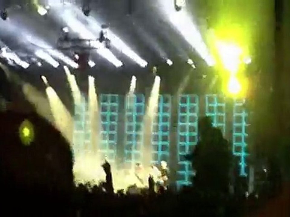 Franz Ferdinand Live