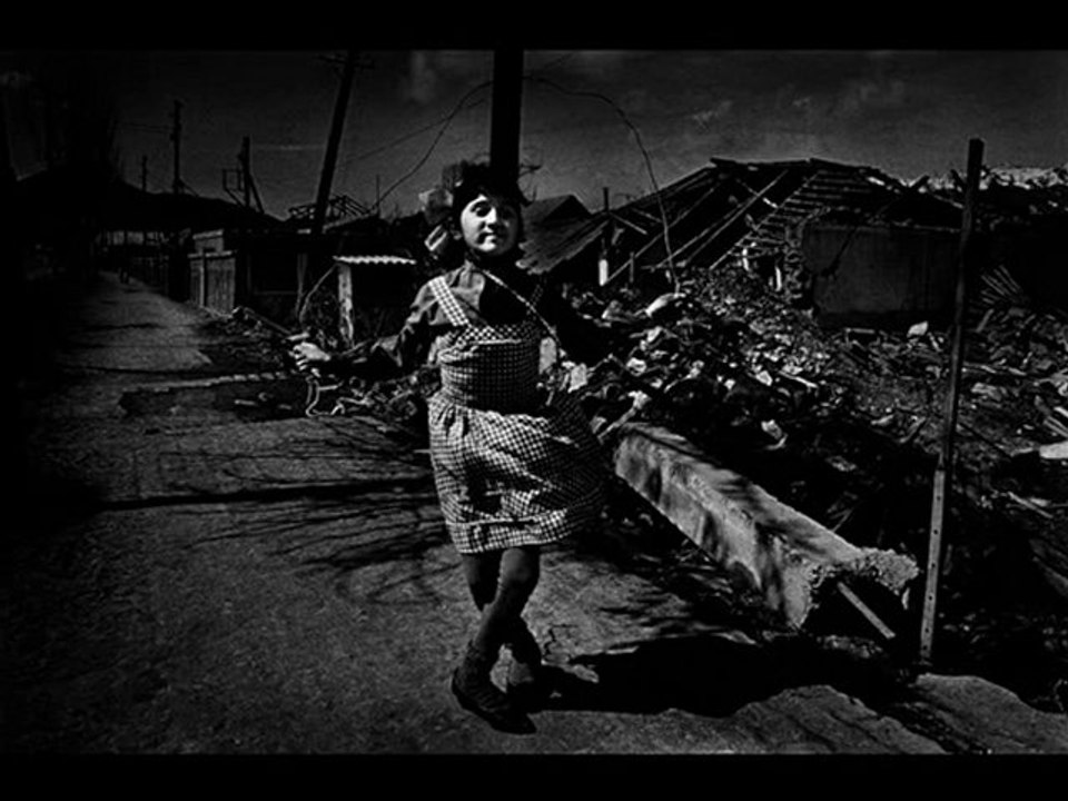 Antoine AGOUDJIAN, Photographer : "Burning Eyes"