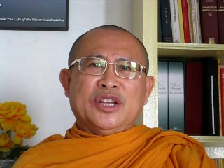 Ajahn Suthep - On Luang Por Teean (1)