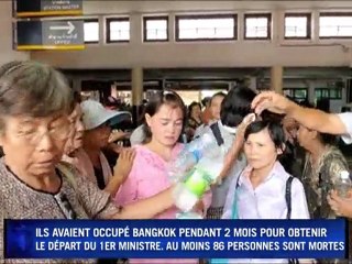 Les militants des"chemises rouges" rentrent chez eux