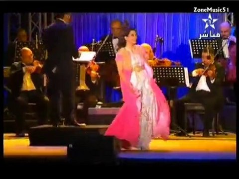 Majida Al Roumi 3am yas2alouni Mawazine 2010