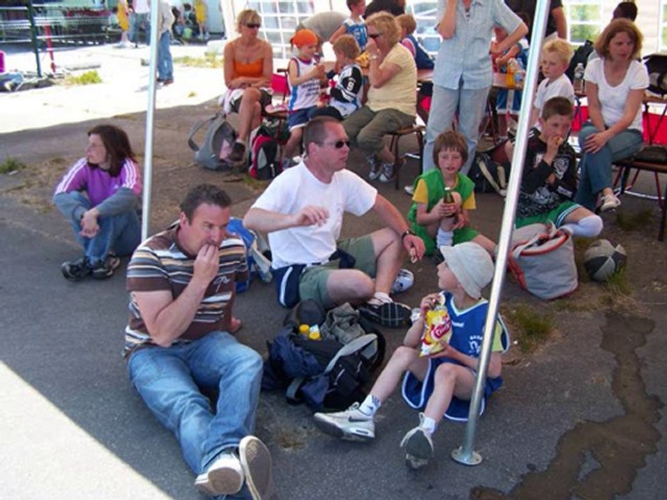 fête du mini basket Longuenesse 2009