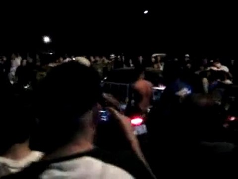 moto au camping rouge pendant le weekend du gp moto 2010