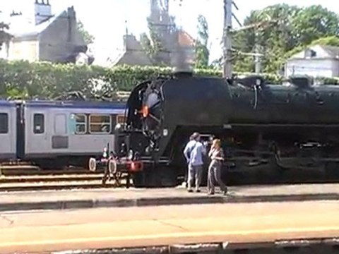 Train à vapeur gare de Blois