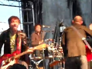 Gaëtan Roussel - Help Myself [Live @ Ruoms - Festiv'aluna]