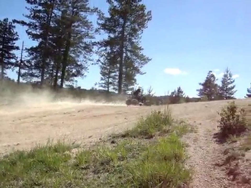 quad 3 pneus cross !!