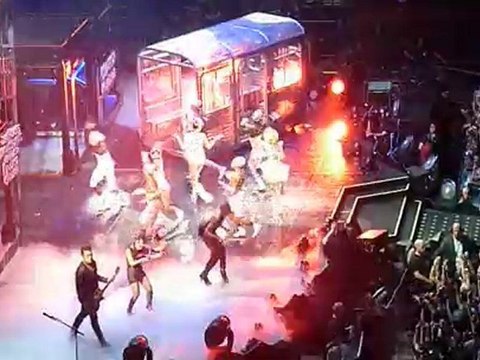 Lady Gaga - Lovegame Live Paris Bercy 2010