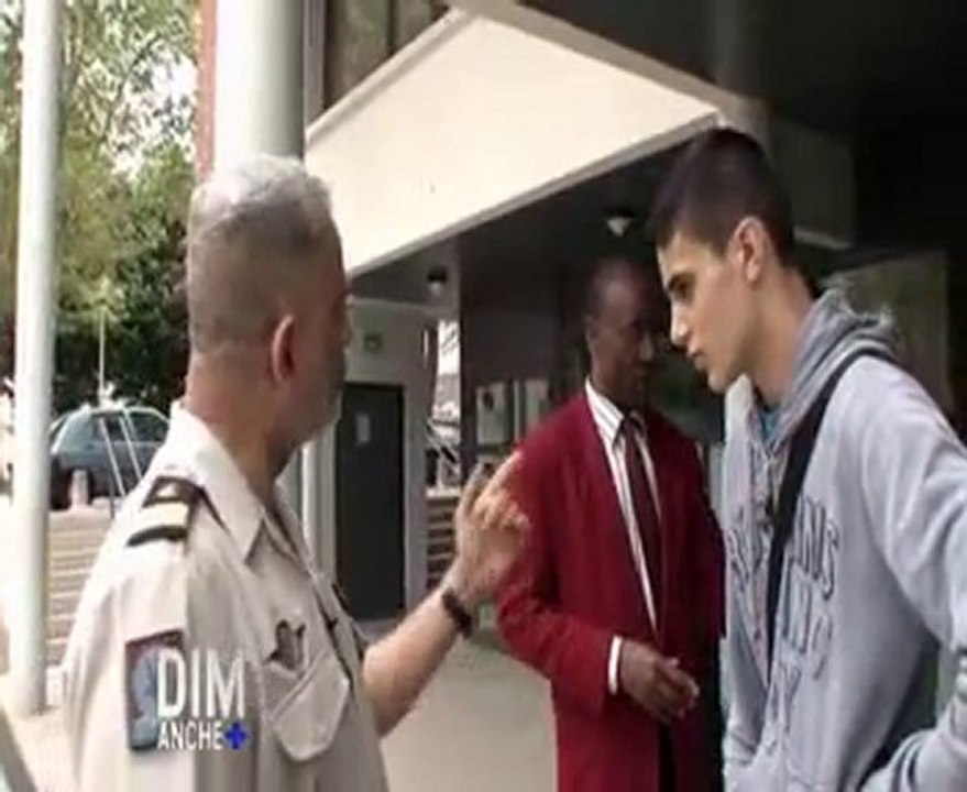 QUAND L ARMEE PARLE : YA PAS DE MUSULMAN QUI TIENNE !!