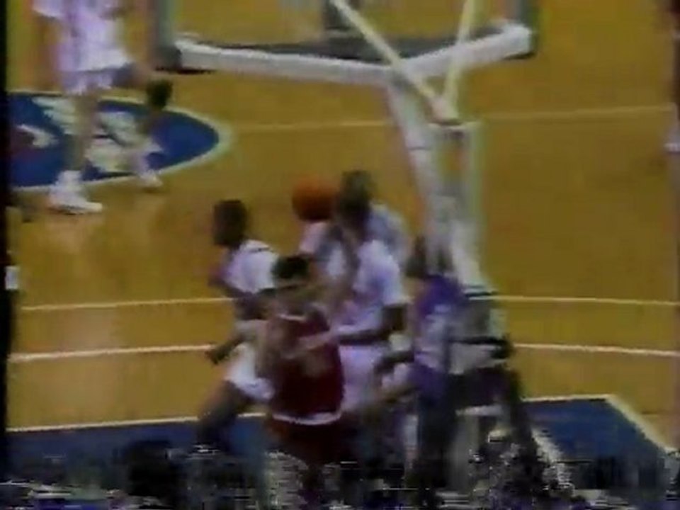 KENTUCKY MENS BASKETBALL COACH ORLANDO ANTIGUA IN HIGHSCHOOL