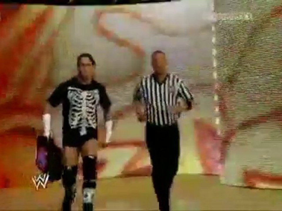 punk cashes in money in the bank