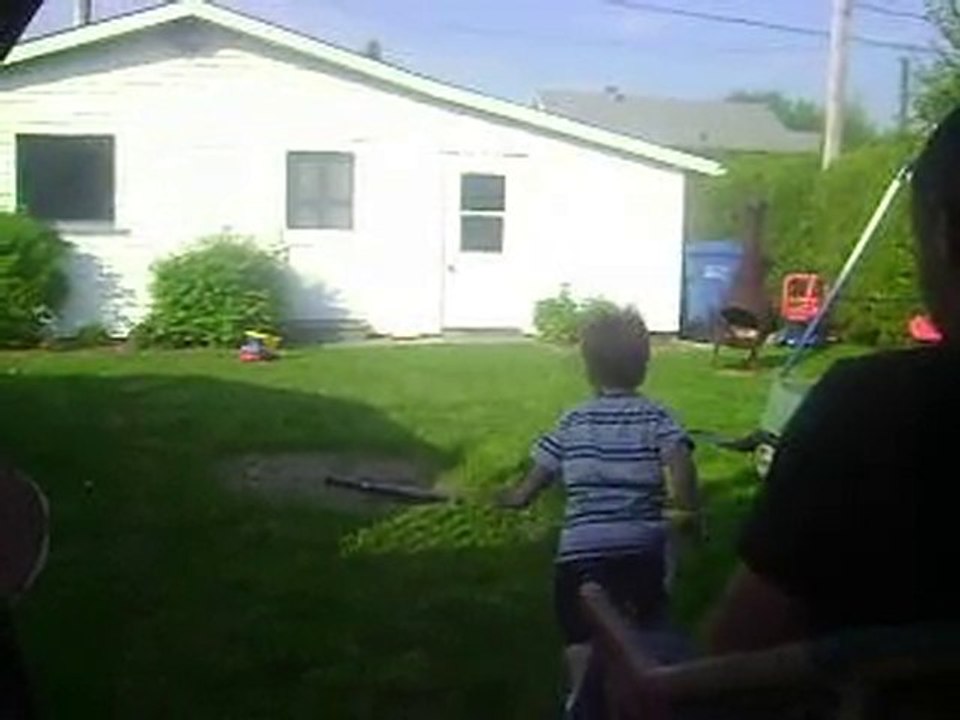 nathan qui joue encore au baseball